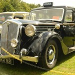 Sunday - WOC stand - 1946 Wolseley Series III - 18/85